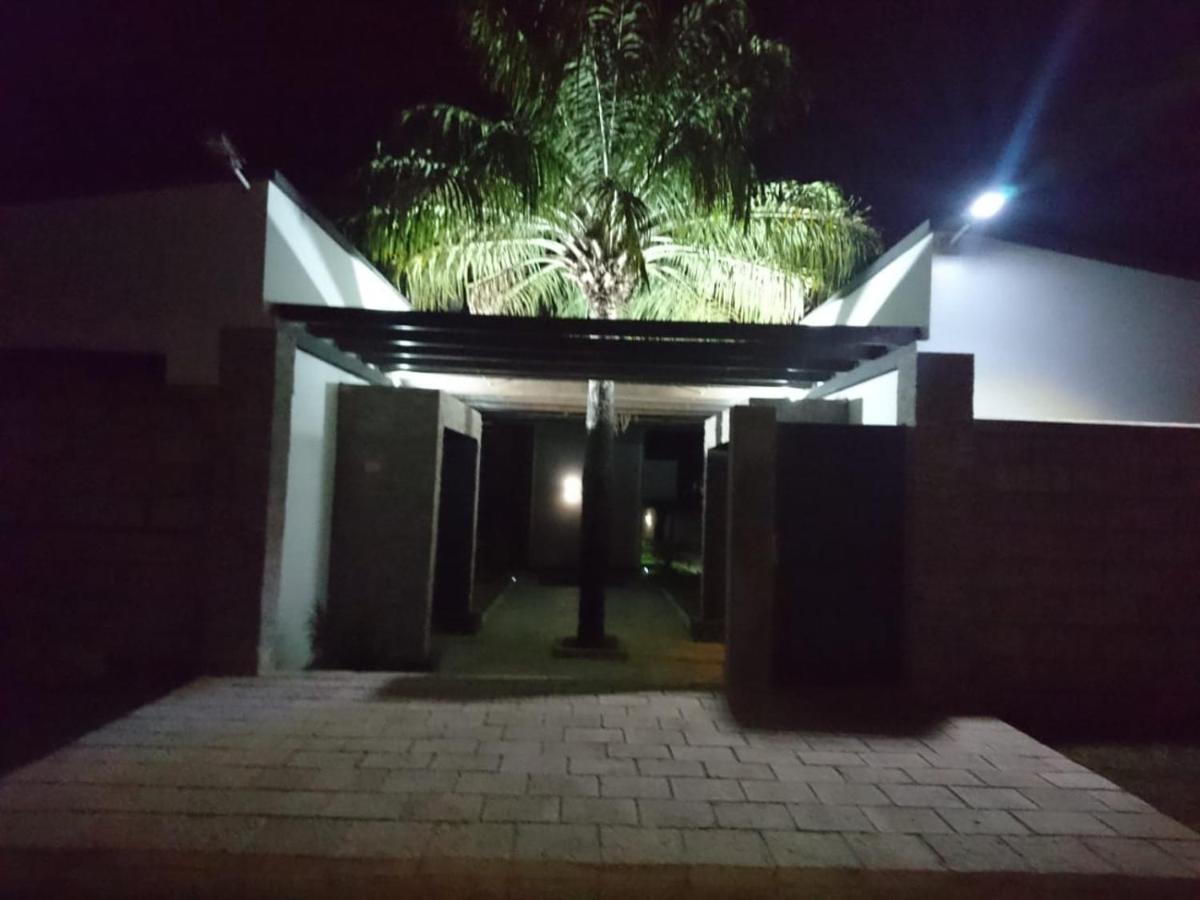 Skar Hotel Mahajanga Exterior photo